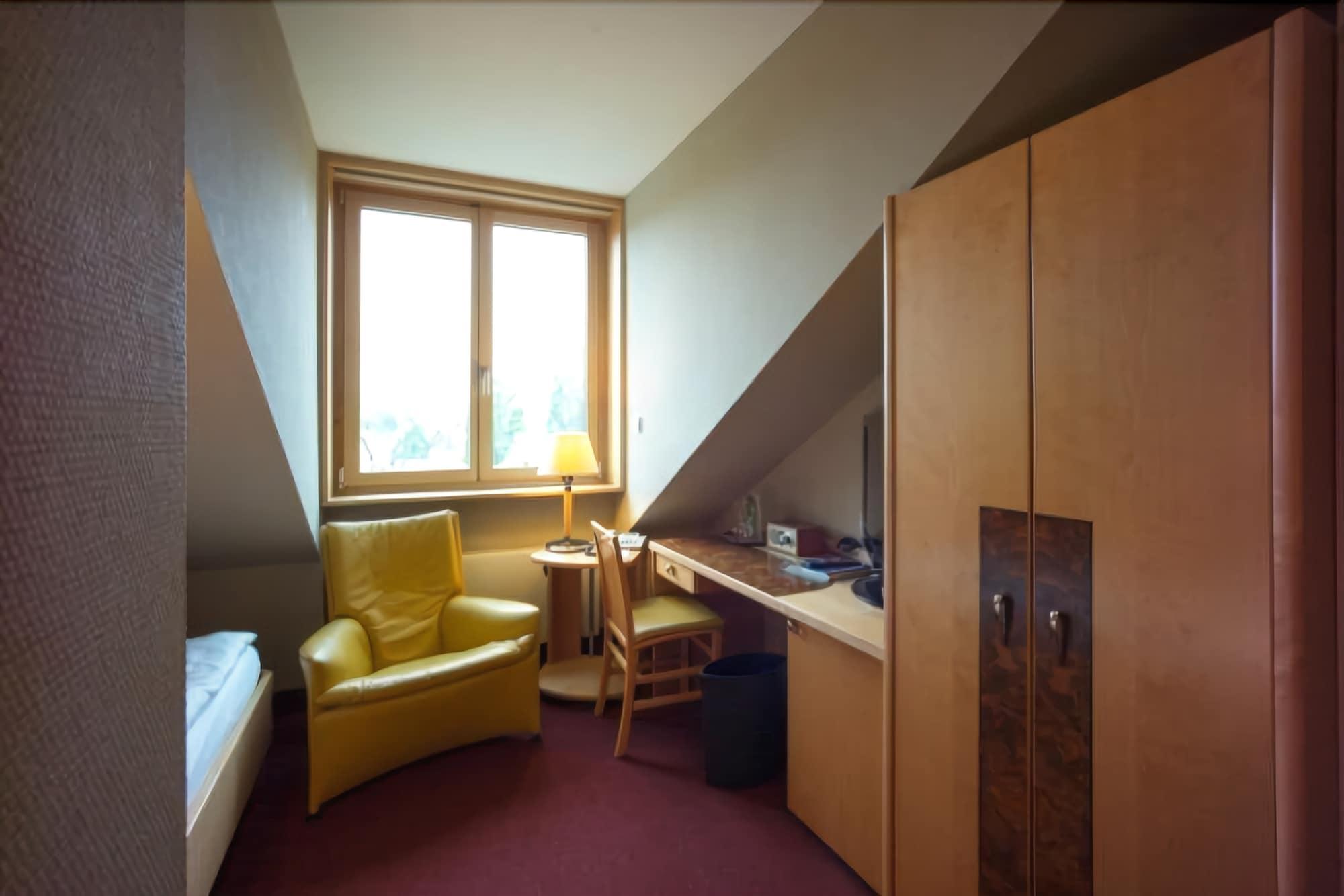 Hotel Gude Kassel Exterior foto